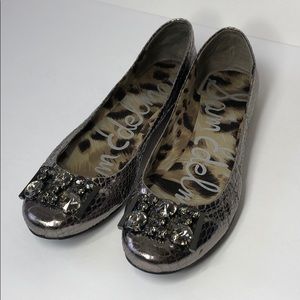 Sam Edelman Gunmetal / Silver Faux Snakeskin S Caper Flats - Sz 8